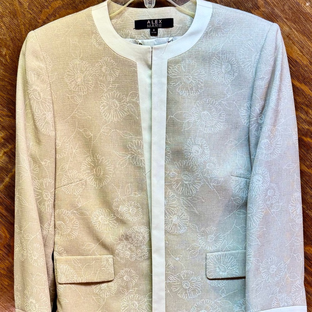 Alex Marie Beige Floral Women's Jacket Size 6